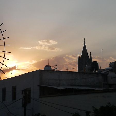 Casa Canario Hostel Guadalajara Dış mekan fotoğraf
